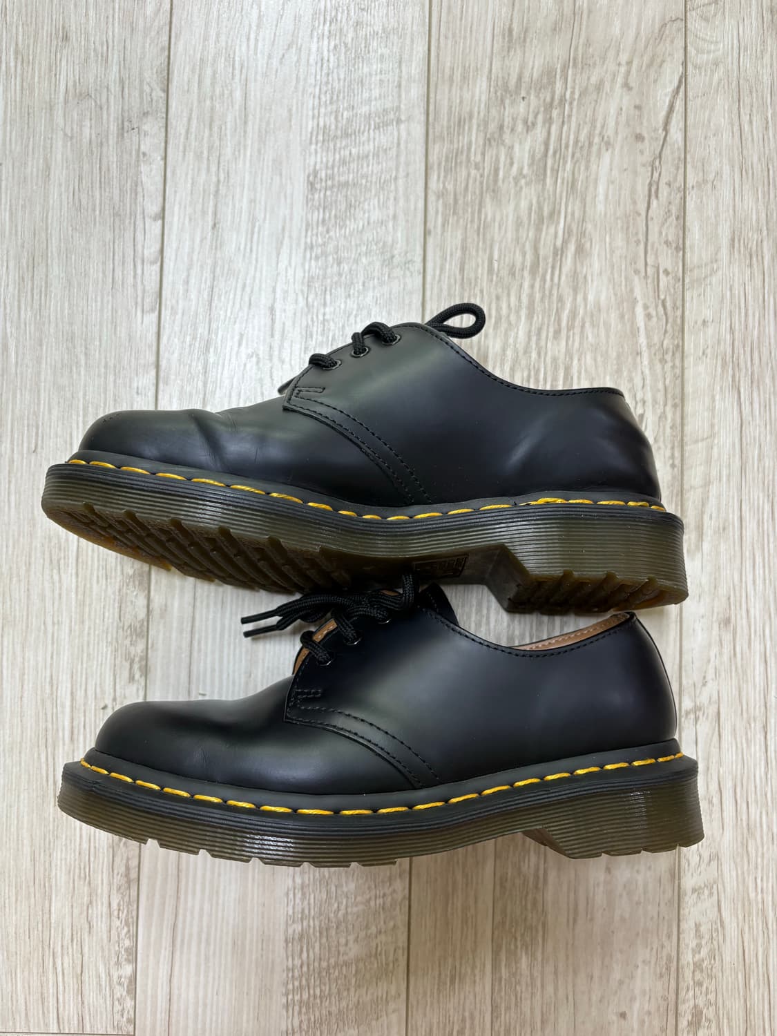 닥터마틴 1461 3홀 스무스 230 상품이미지2