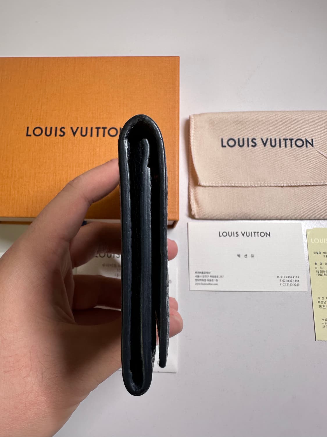 루이비통 앙프렝뜨 반지갑 상품이미지4