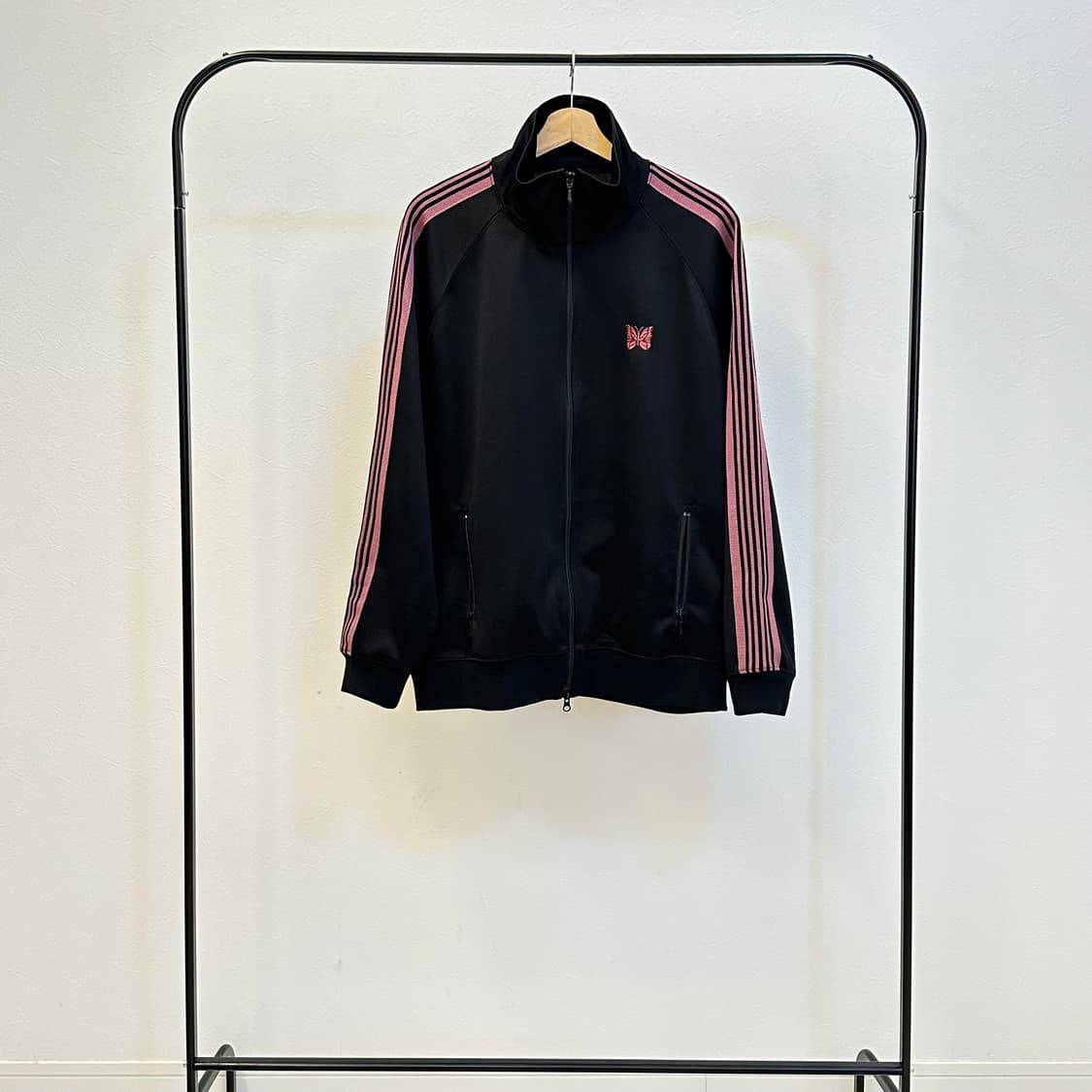 니들스 트랙자켓 XL사이즈 상품이미지1