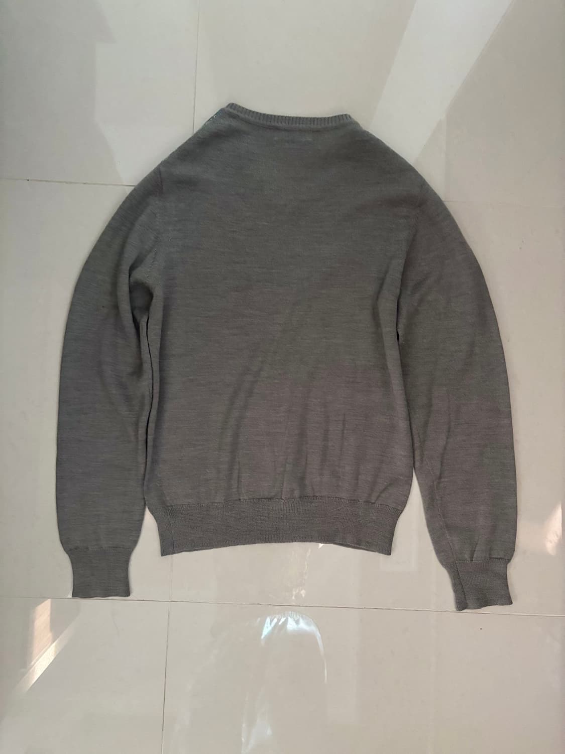 브이넥니트 상품이미지3