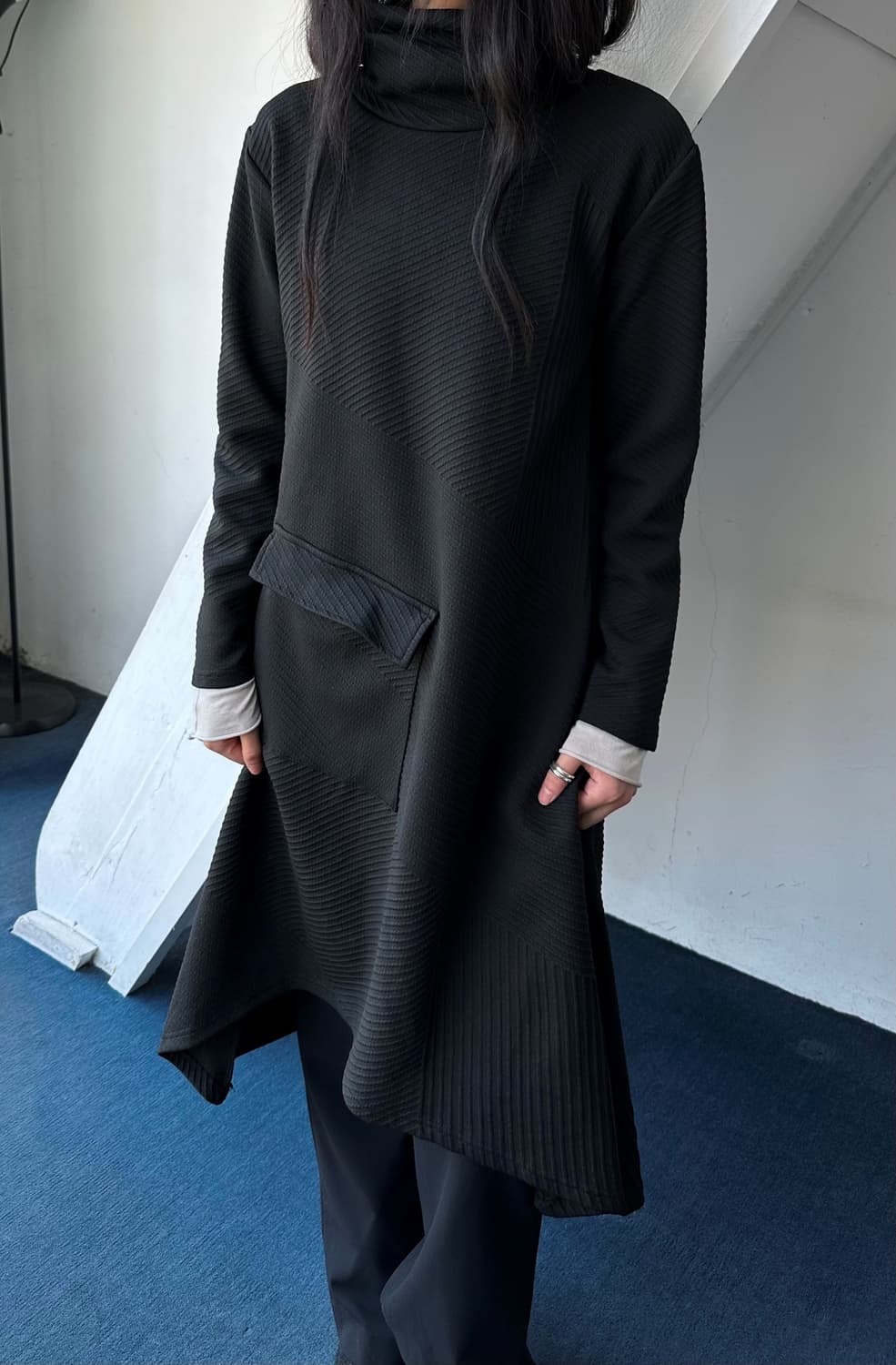 Design panel  highneck onepiece 상품이미지9