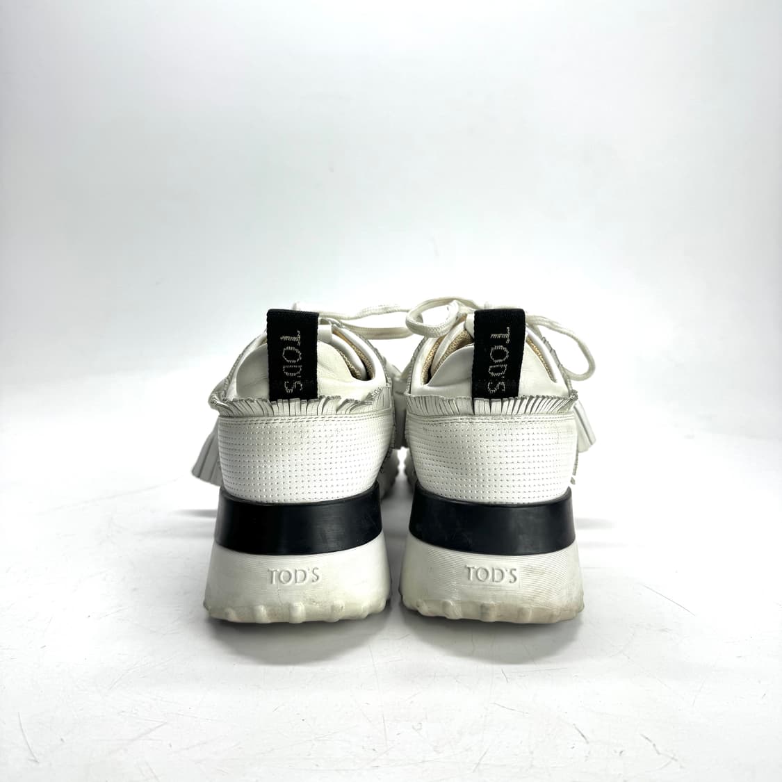 TOD'S 토즈 태슬 스니커즈 235 상품이미지5