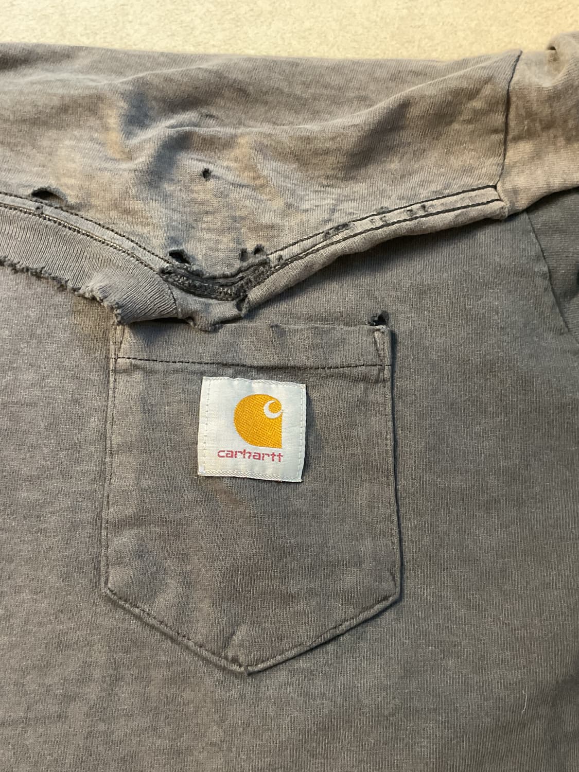 Carhartt distressed sun fadding tee 상품이미지6