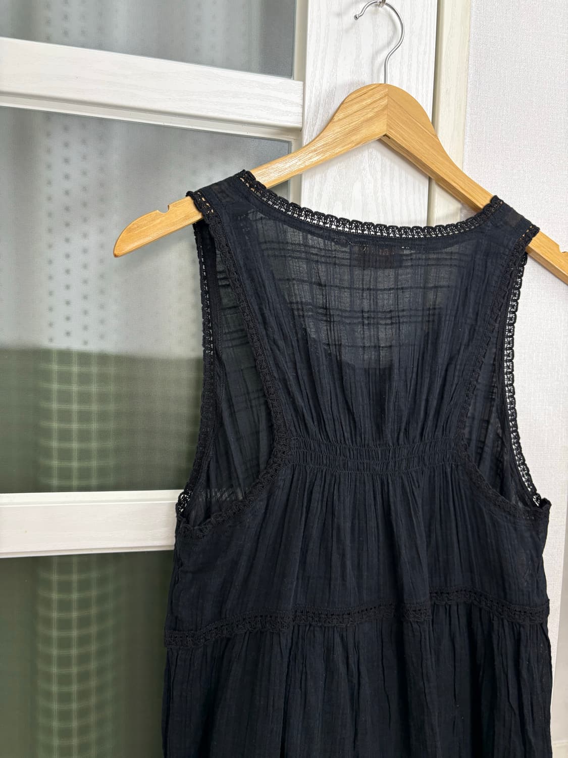 블랙 잔체크 슬리브리스 상품이미지6