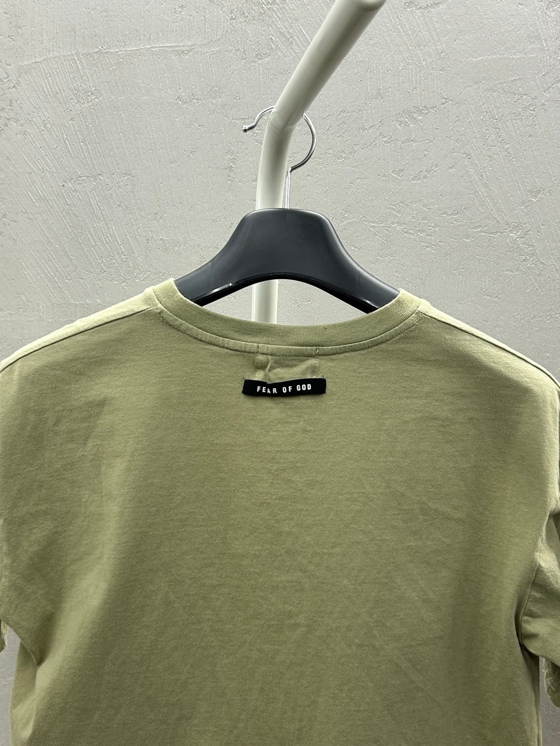 Fear of God FG 반팔 티셔츠 카키 상품이미지5