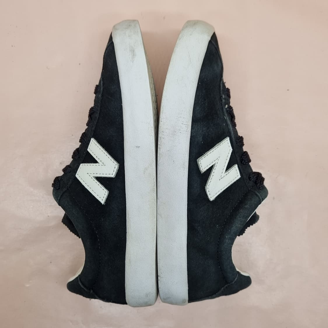 뉴발란스 템퍼스 여성 스니커즈 235 상품이미지5