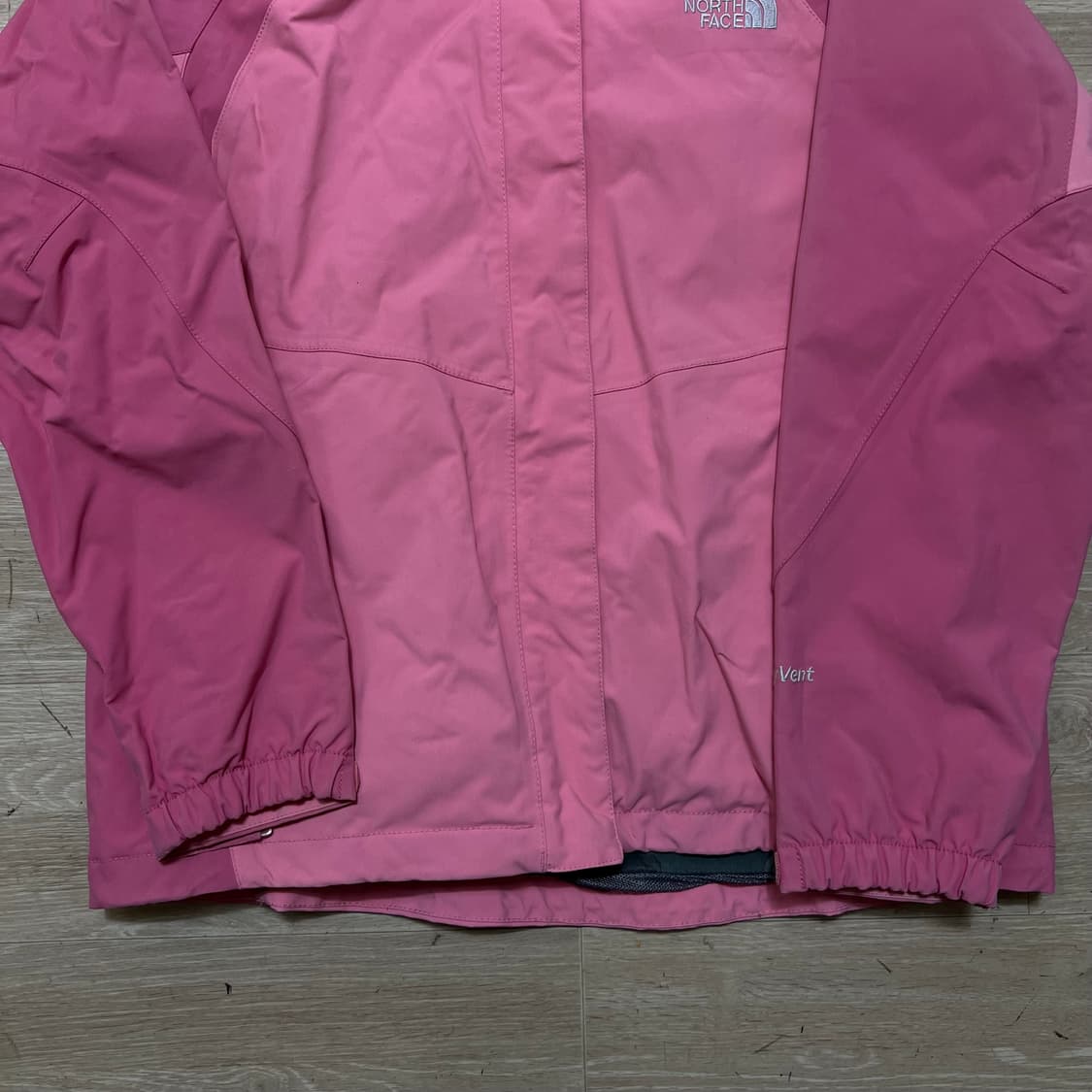 노스페이스 하이벤트 여성 스키복 보드복 후드 스키점퍼 [핑크] S/90 상품이미지3