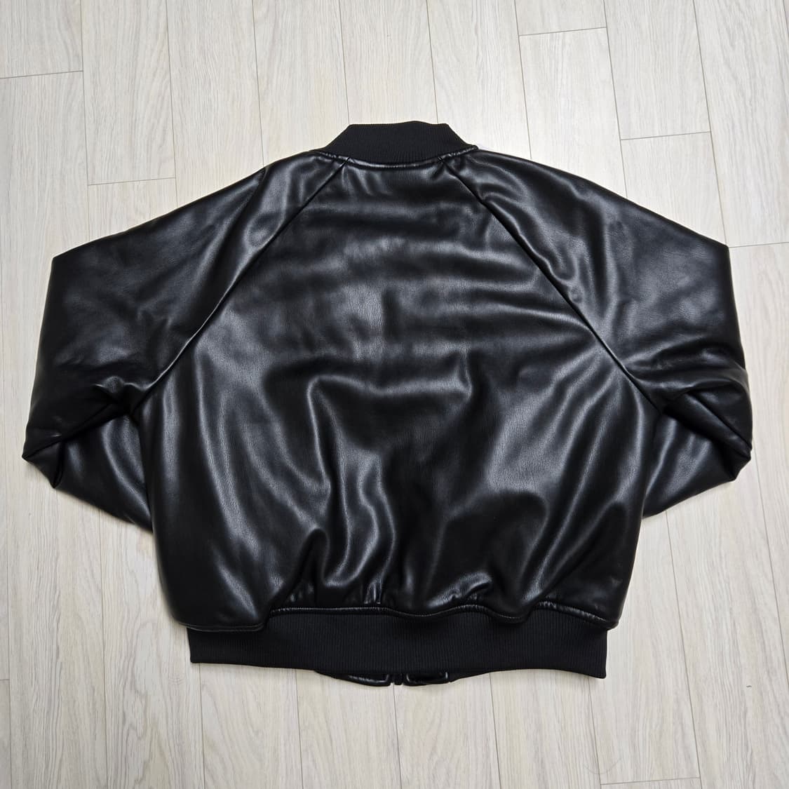 아디다스 SST 플레더 루즈 패디드 자켓 상품이미지3