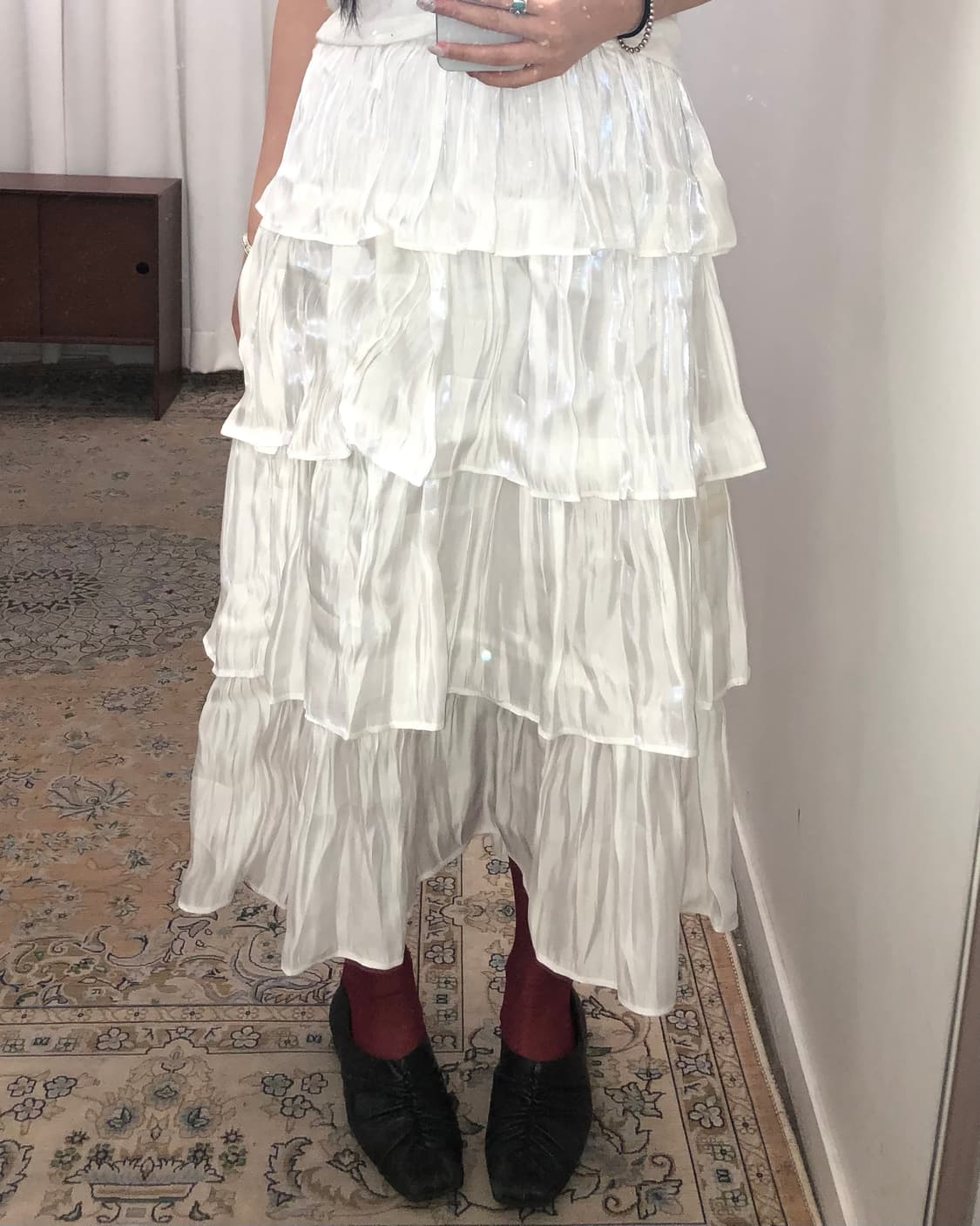 화이트 새틴 캉캉 스커트 상품이미지1