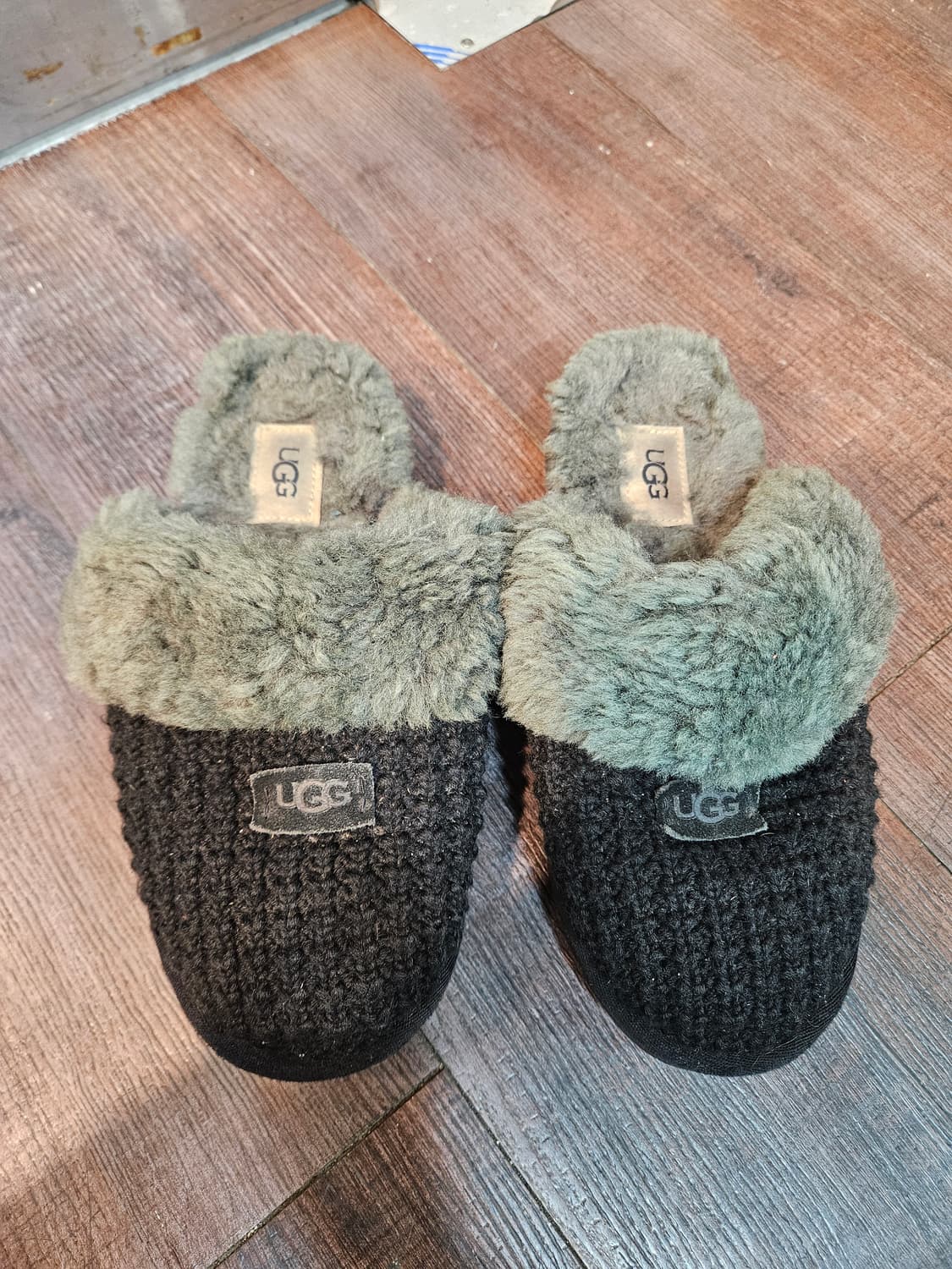 UGG어그 퍼 슬리퍼 상품이미지1