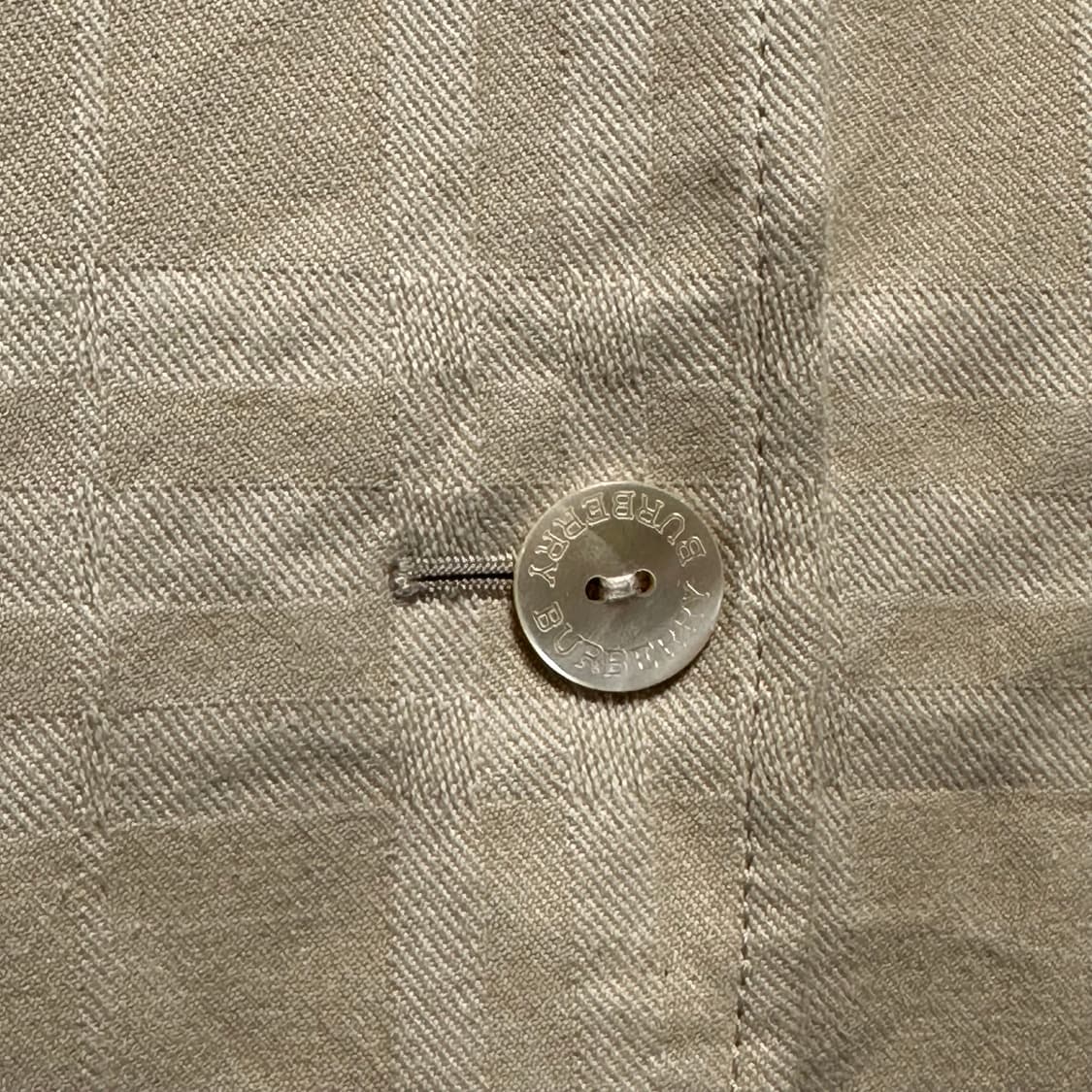 버버리 체크 디자인 자켓 상품이미지4