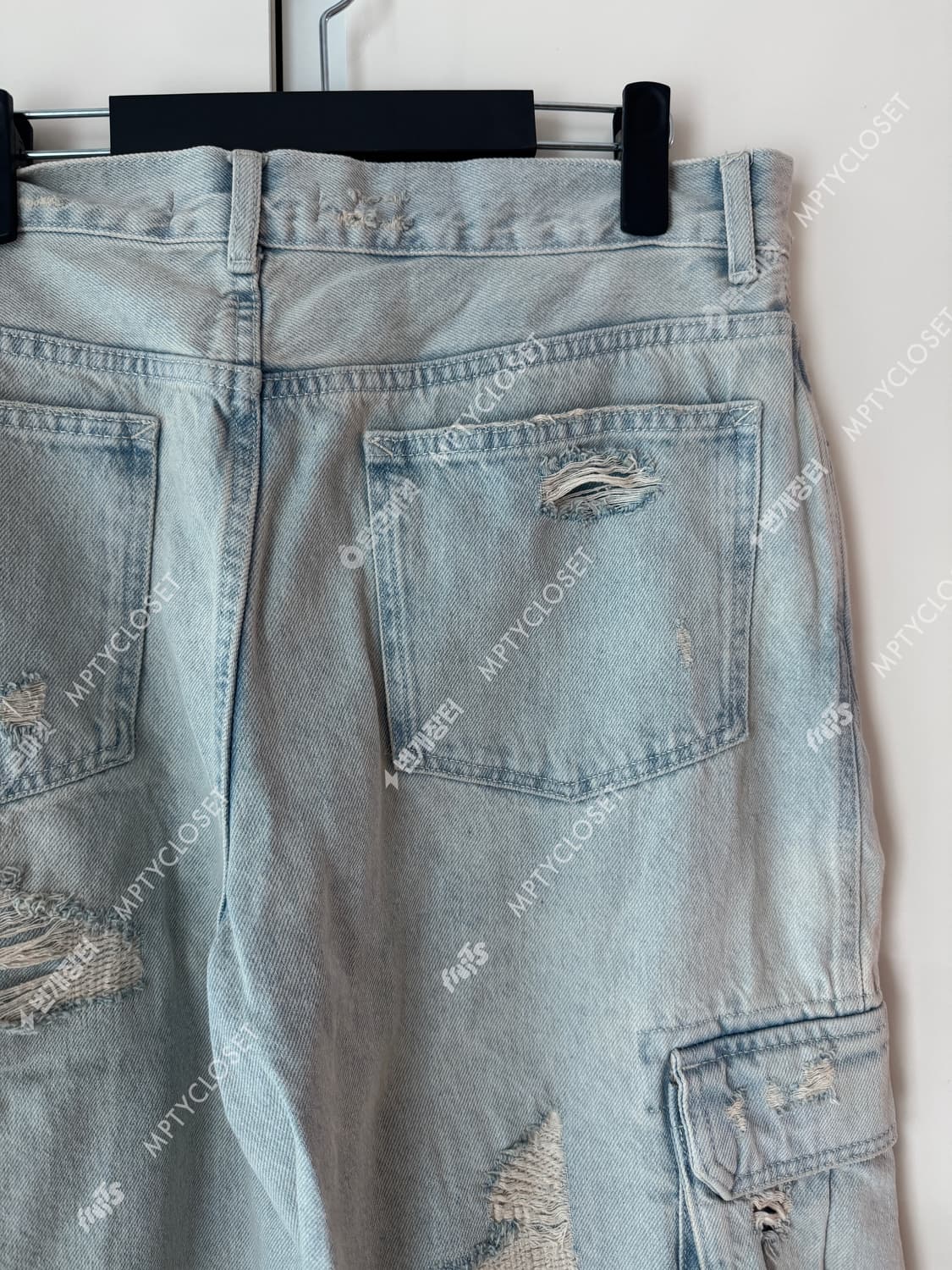 자라 디스트레스드 립드 연청 데님 카고 팬츠 상품이미지5