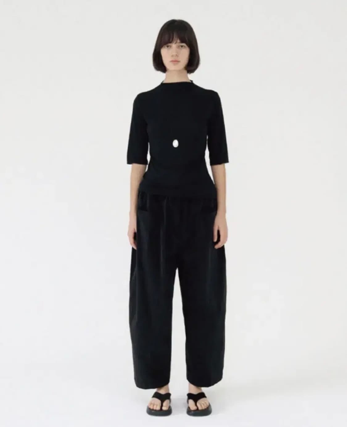 오브헤덴 벨벳 코듀로이 라운드 팬츠 상품이미지1