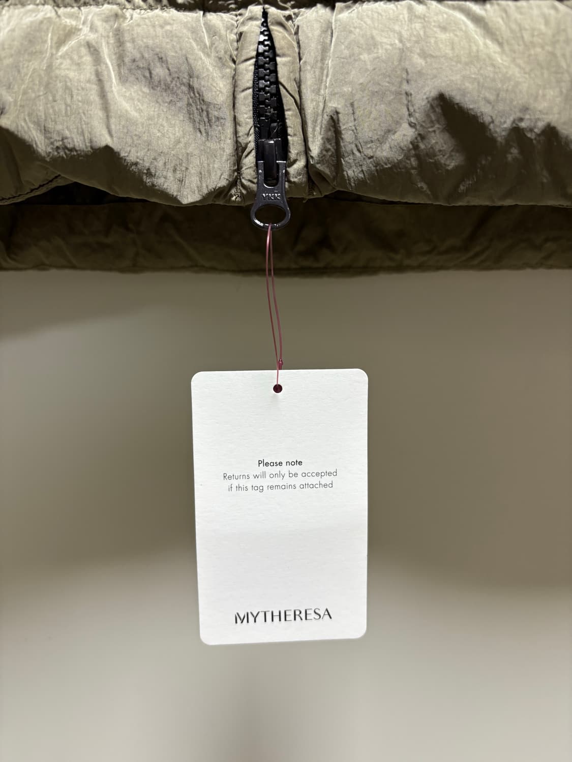 C.P. 컴퍼니 크롬-R 다운 패딩 자켓 새상품 판매 합니다 상품이미지3