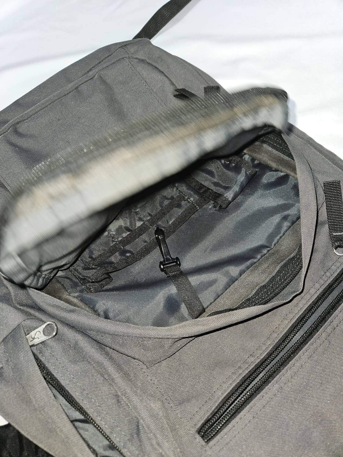 잔스포츠 빅스튜던트 백팩 그레이 가방 상품이미지5