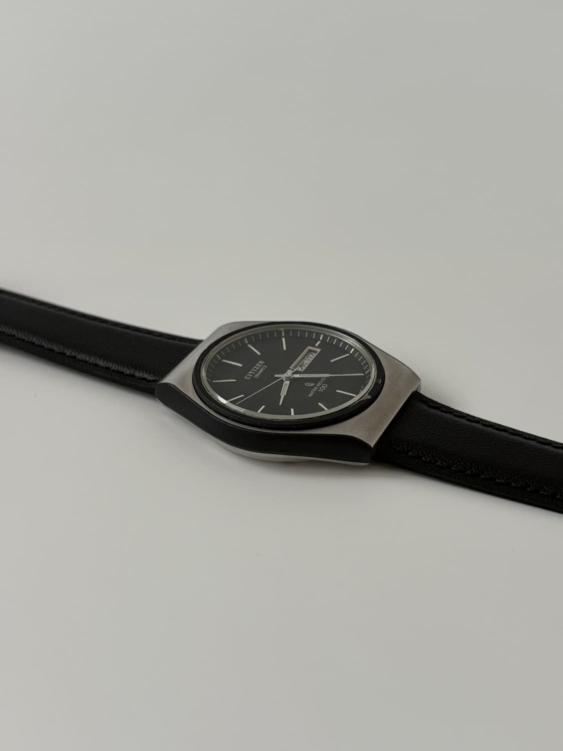 80s CQ black dial silver quartz  상품이미지7