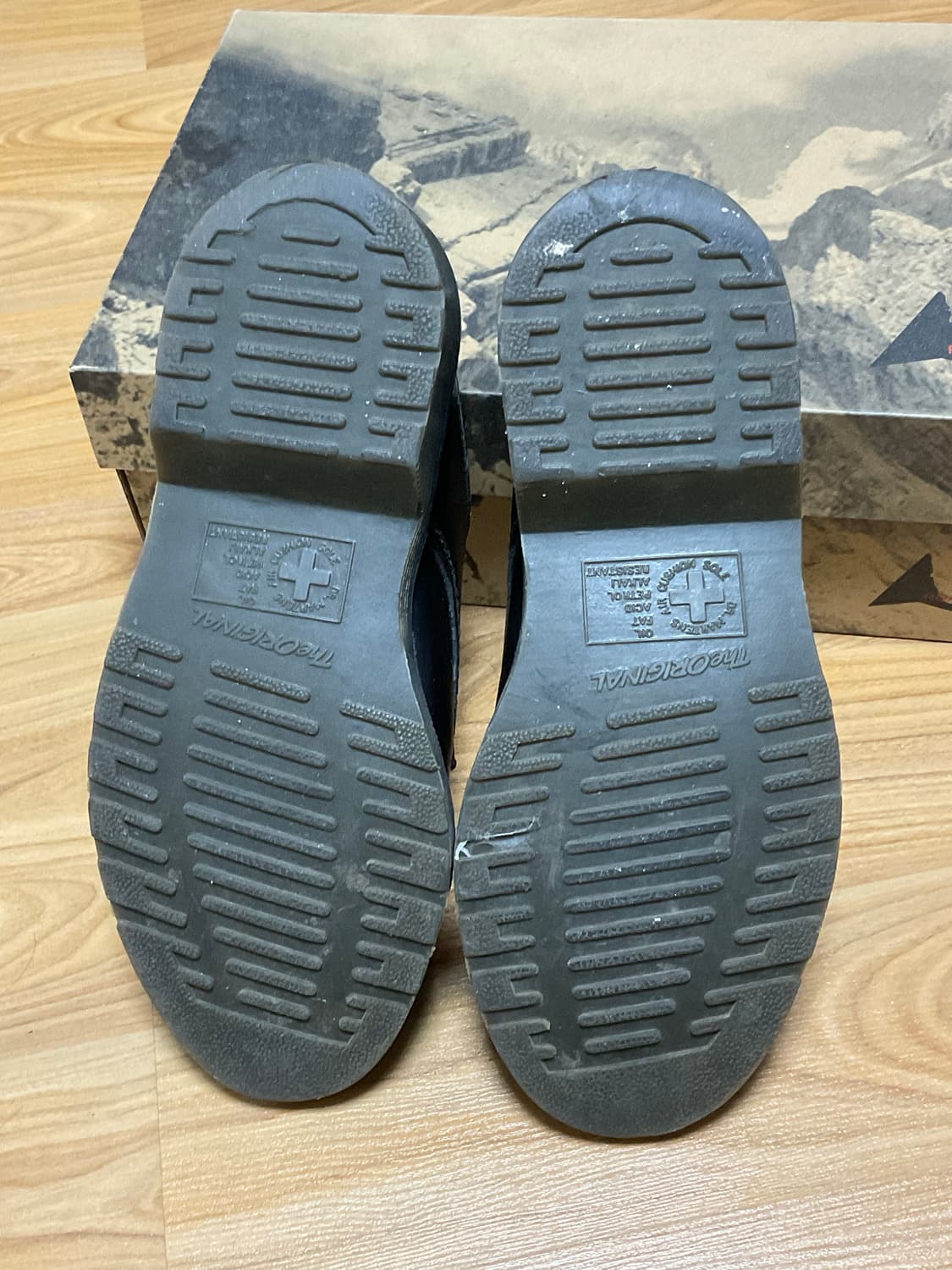 닥터마틴 옥타비우스(OCTAVIUS) 4홀 더비 슈즈 (250/UK6) 상품이미지4