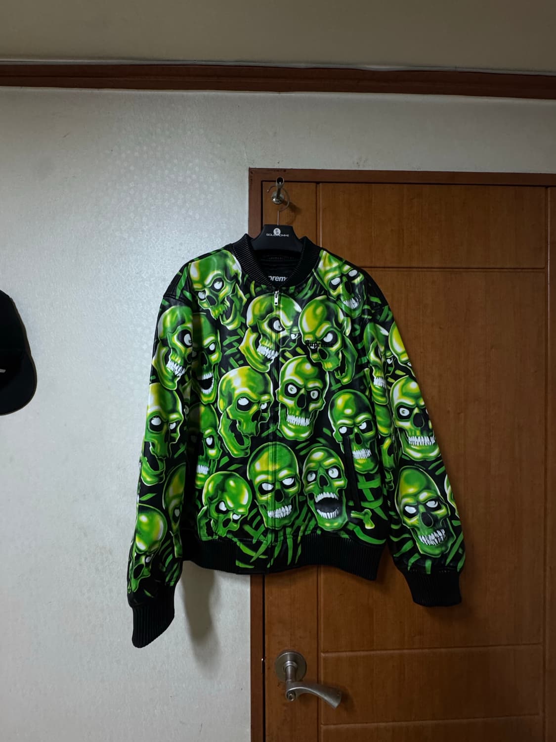 18ss 슈프림 스컬 파인 레더 봄버 자켓 (L) 상품이미지3