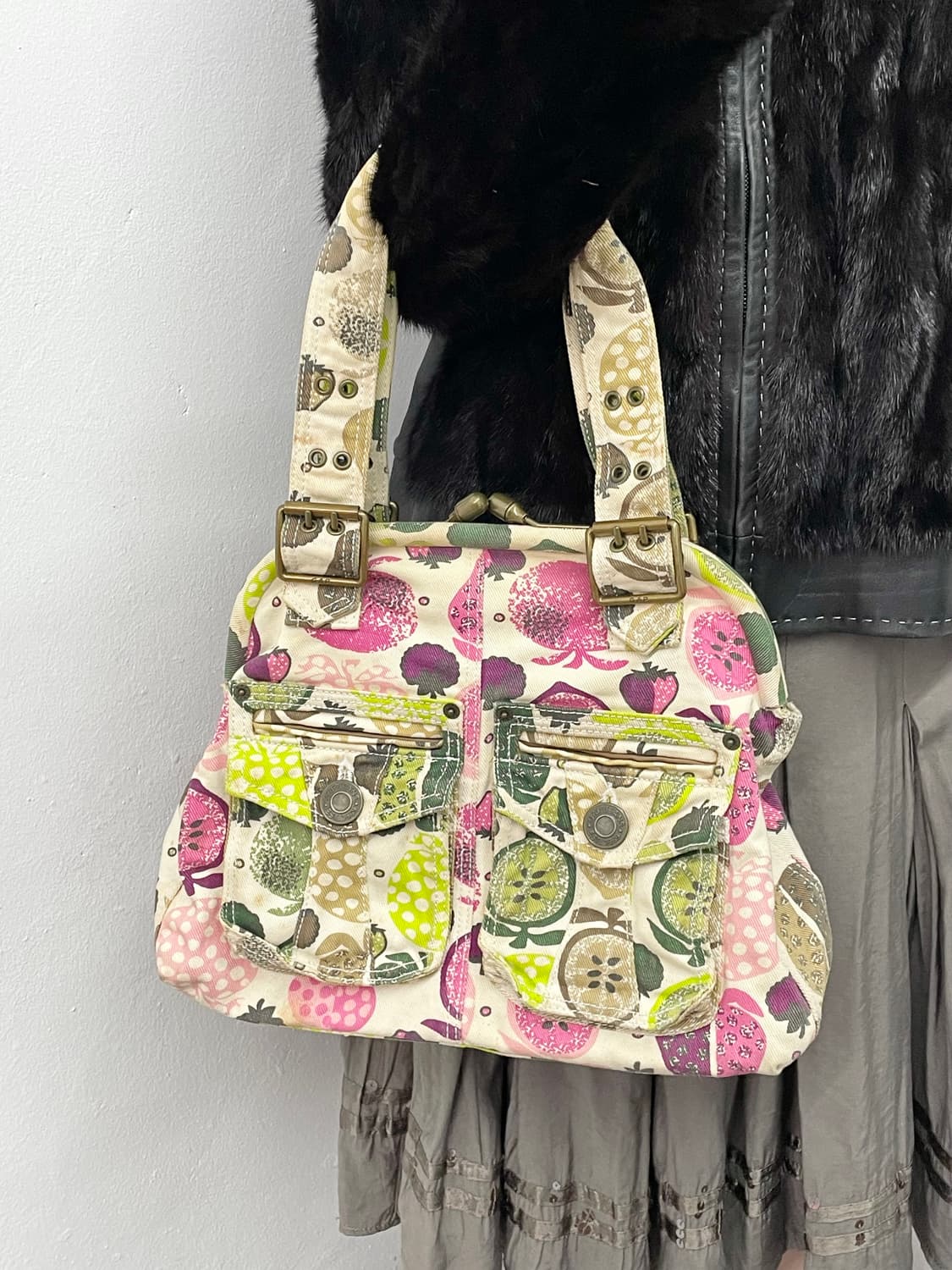 갭 모리 포켓 프루츠 숄더백 상품이미지2