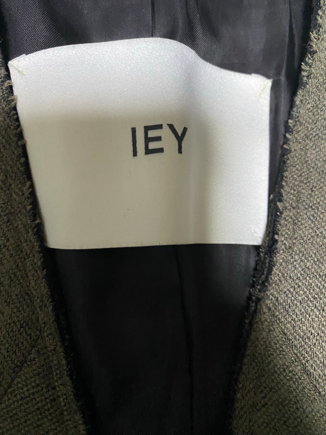 Iey 컷팅 더블 블레이져 상품이미지5