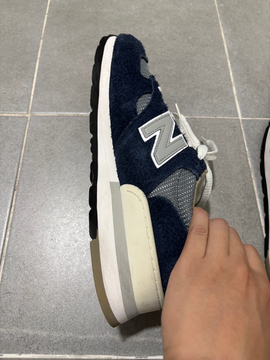 뉴발란스 x 칼하트 WIP 990v1 상품이미지3