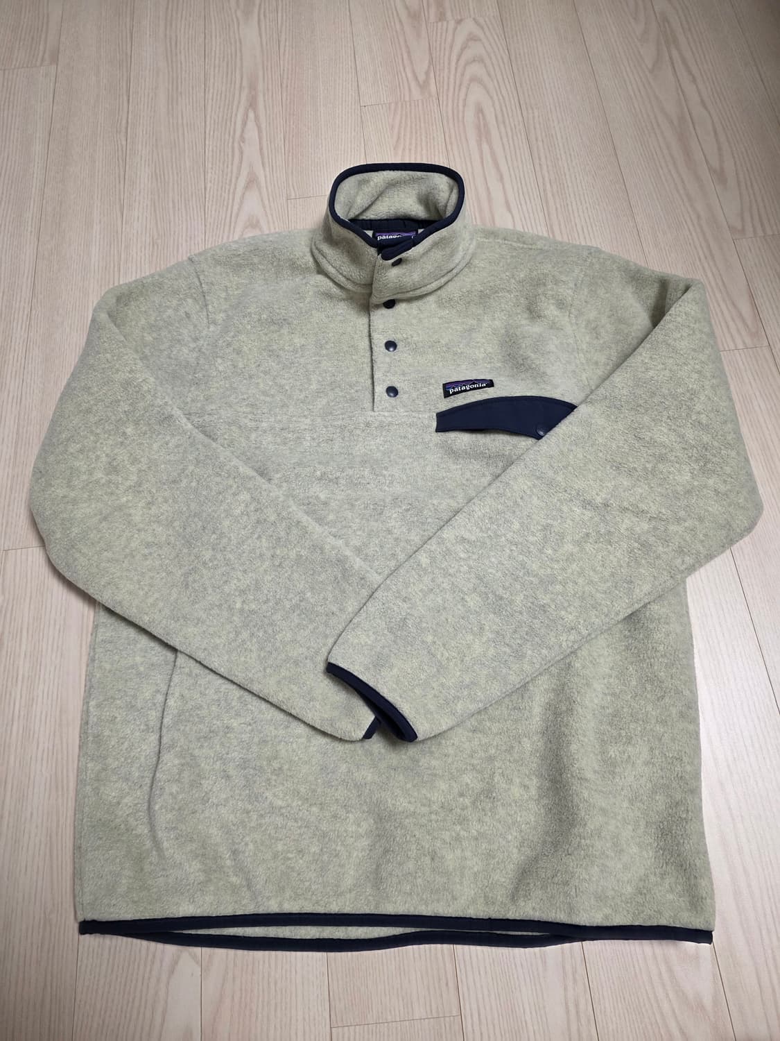 파타고니아 신칠라 라이트웨이트 오트밀 맨 M 상품이미지1