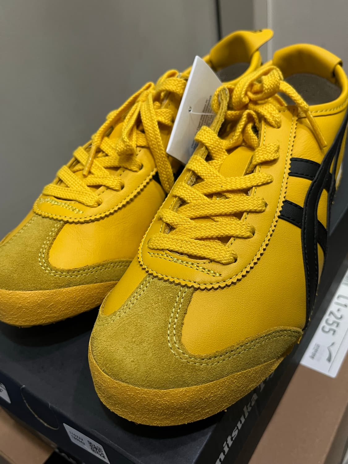 오니츠카타이거 멕시코66 옐로우 245 새상품 상품이미지3