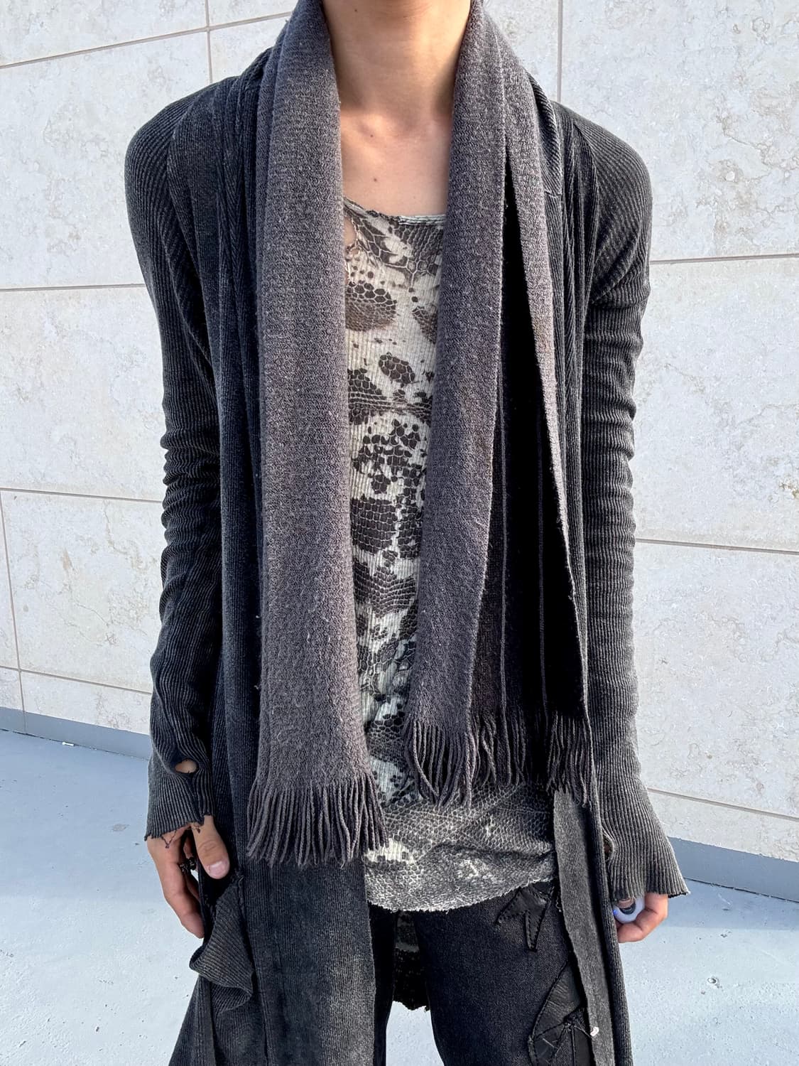 5. Grey scarf 2.2 상품이미지2