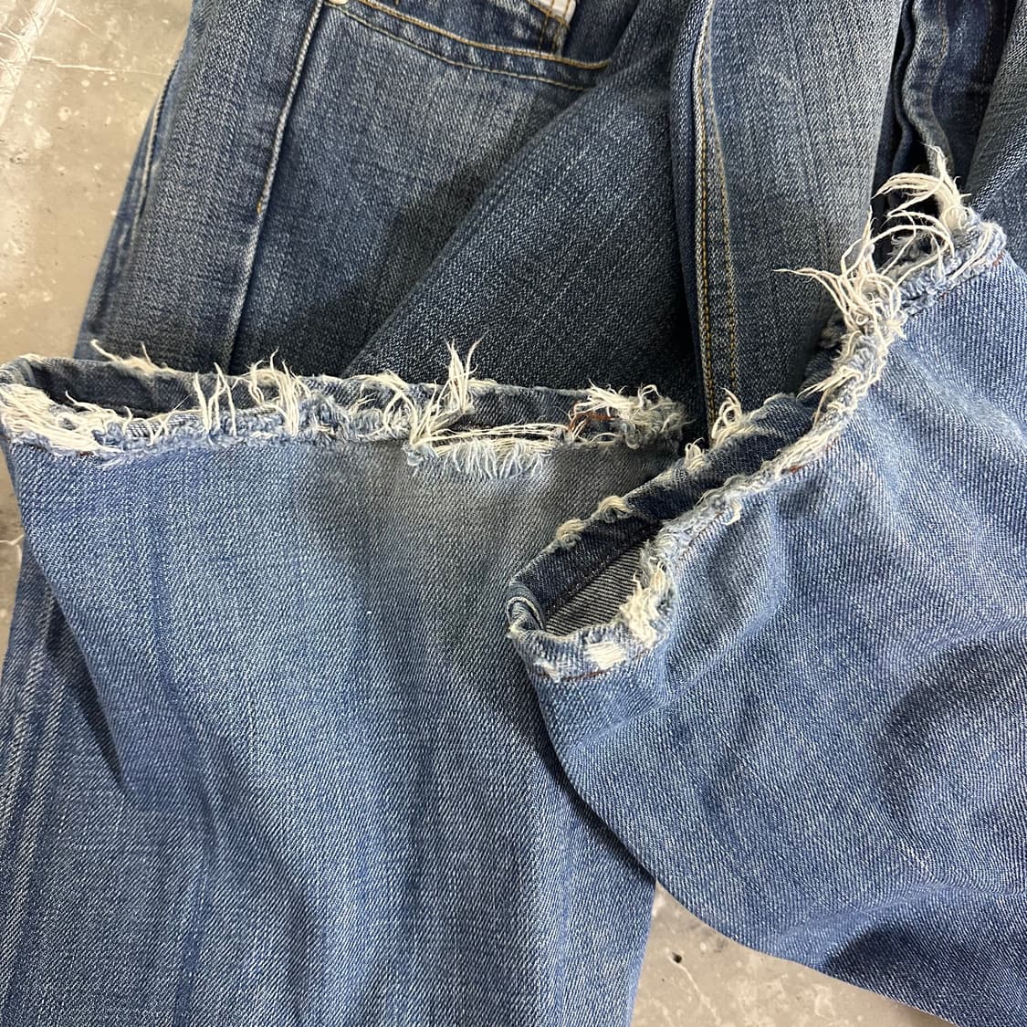 ✨ (바배) 디젤 셀비지 부츠컷 데님 팬츠 상품이미지8