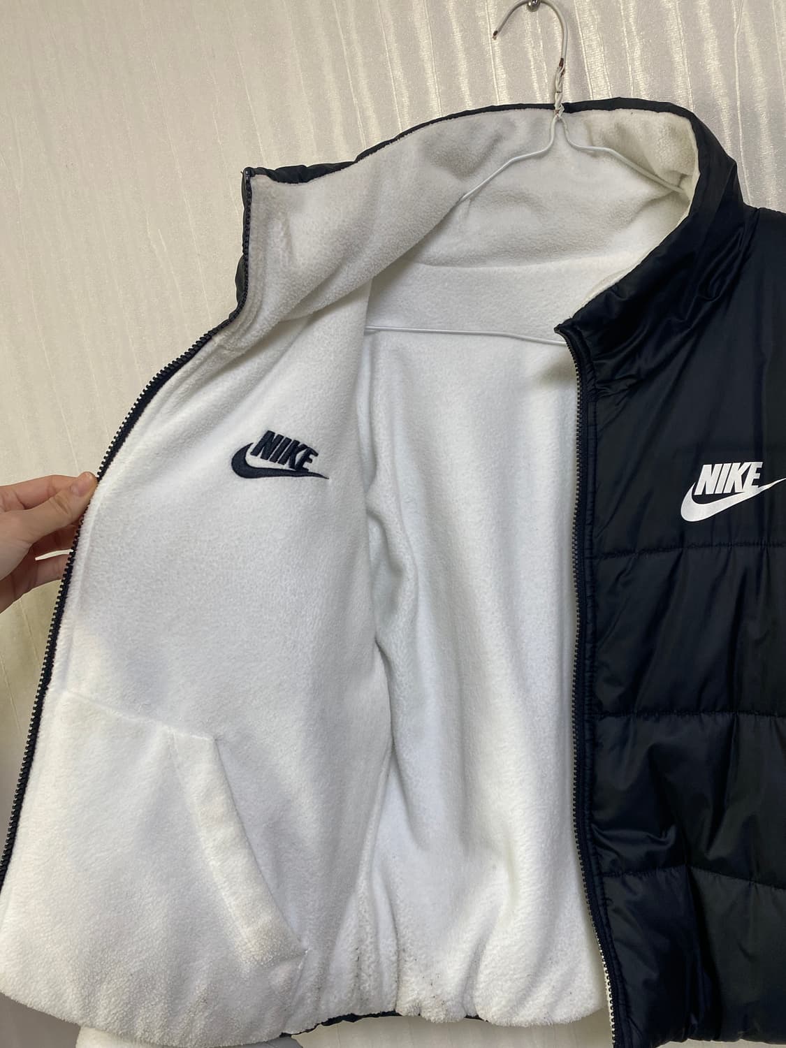 나이키 여성 써마핏 리버시블 숏 패딩 상품이미지3