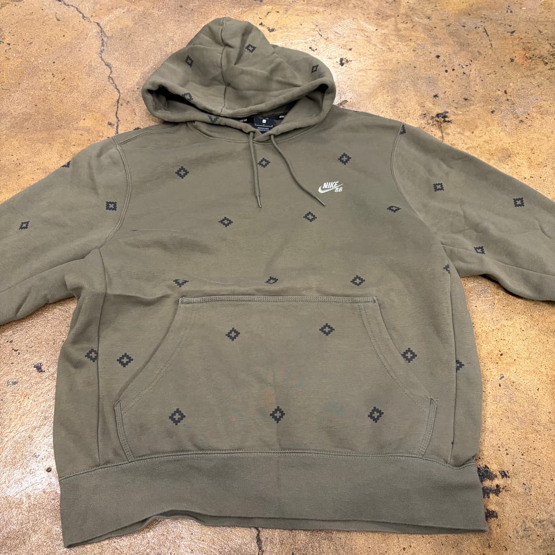 나이키 카키 패턴 후드티 상품이미지3