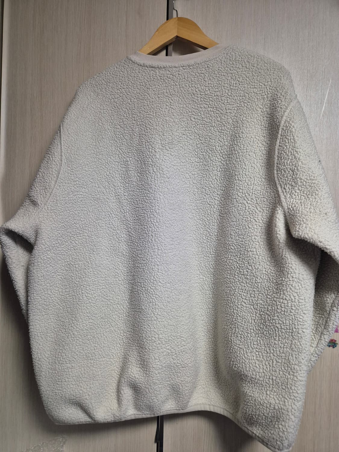 나이키 NSW 에센셜 셰르파 맨투맨 티셔츠 상품이미지4