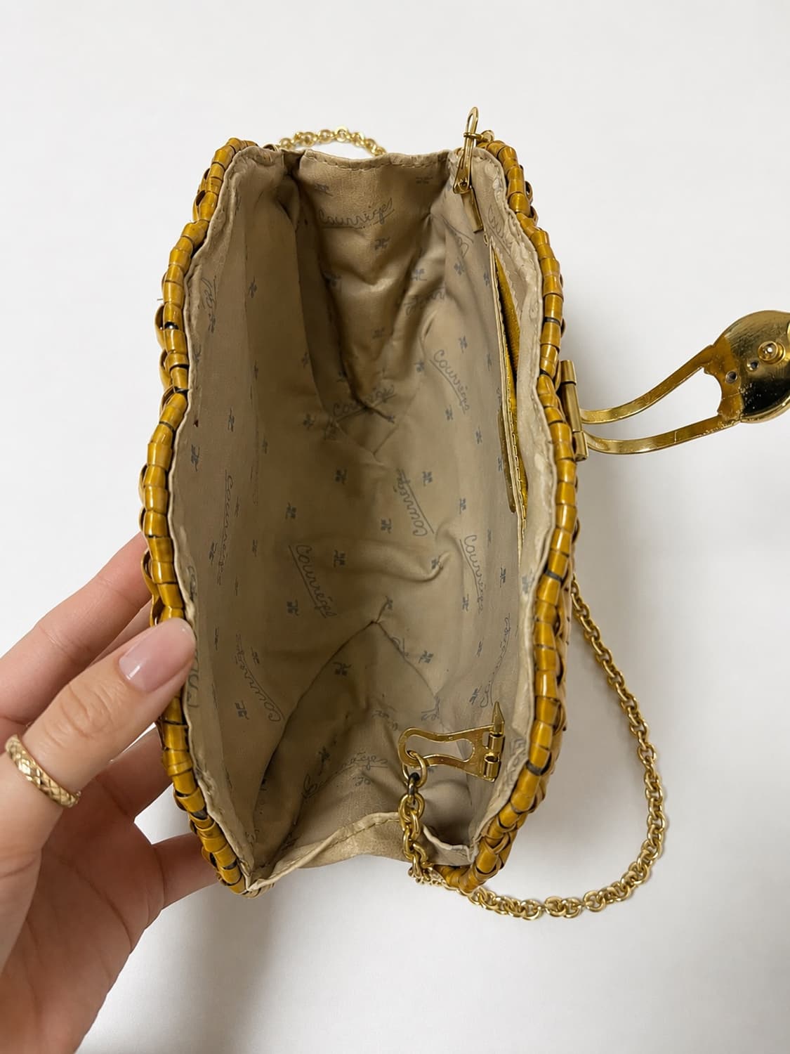 꾸레쥬 Vintage Straw Chain Bag 상품이미지3