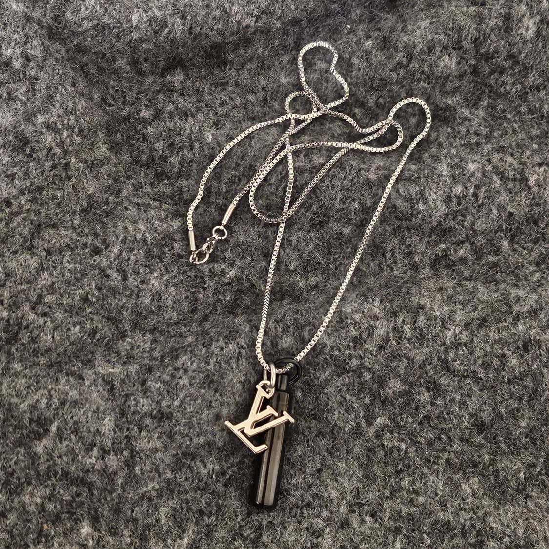 550 루이비통 보틀 빈티지 업사이클링 남자 써지컬 목걸이 상품이미지2