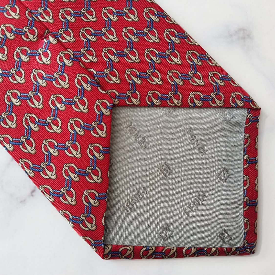 펜디 실크 레드 체인 패턴 넥타이 10cm A+등급 K1864
 상품이미지9