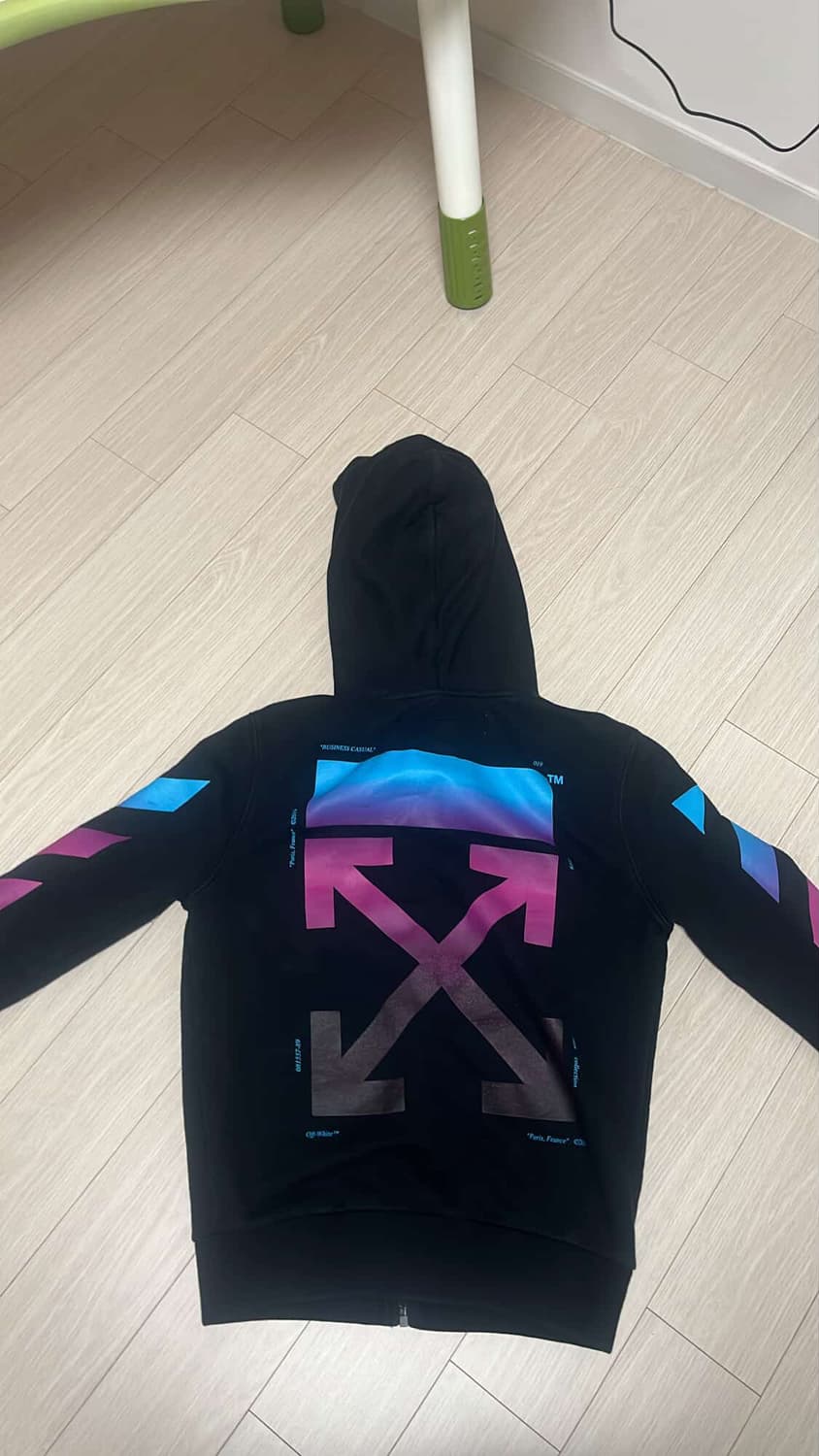 오프화이트 그라데이션 후드집업 상품이미지1