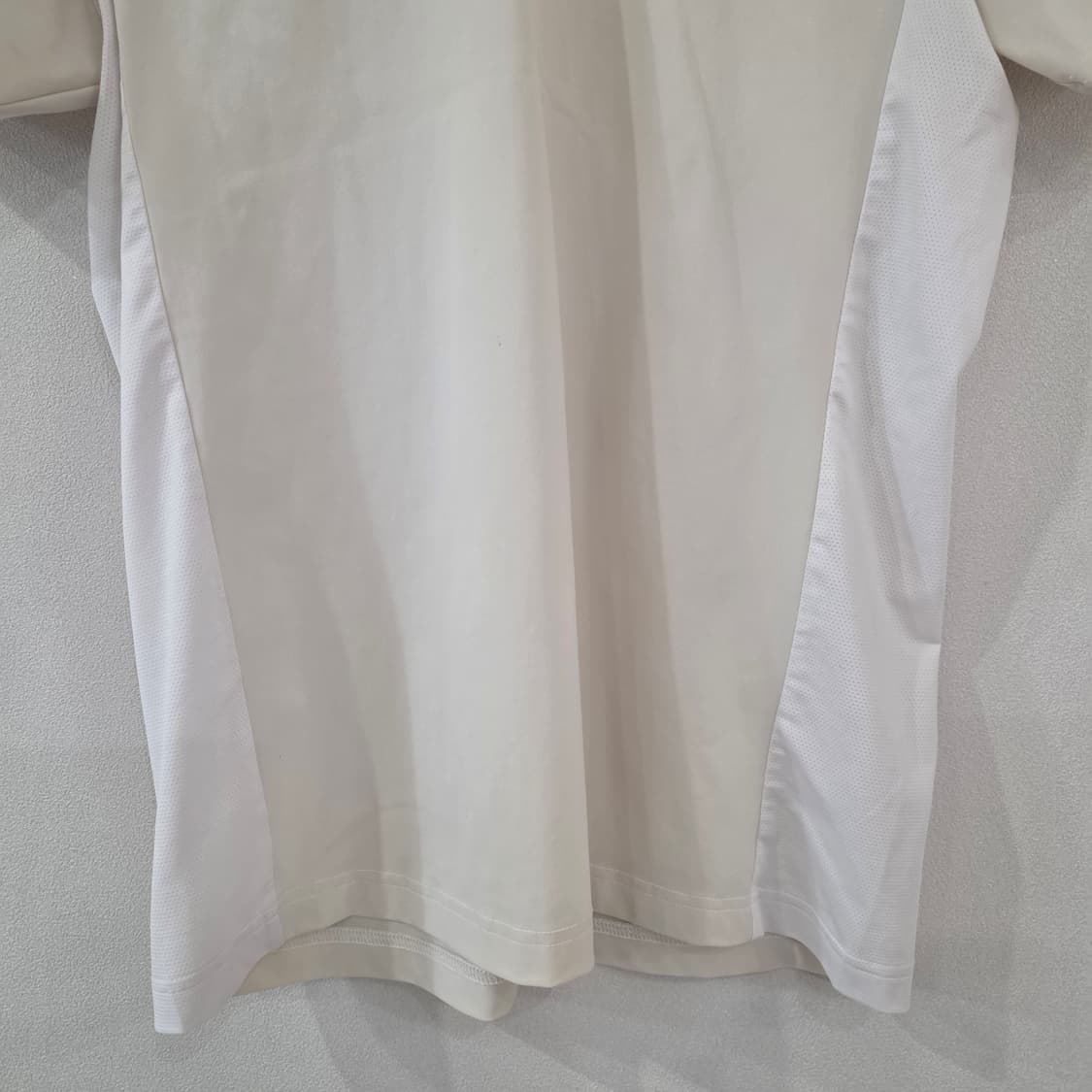 데상트 스위스 트라이애슬론 기능성 반팔티 S 상품이미지4