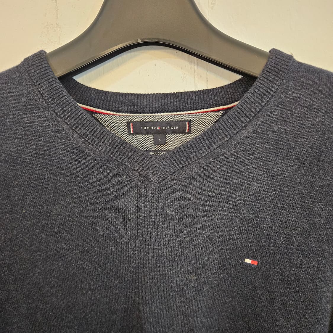90(S)/실측100(L)타미힐피거 캐시미어 V넥 니트 네이비 상품이미지2