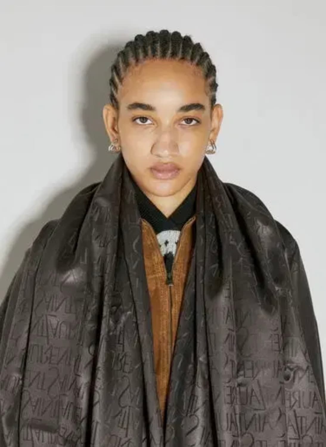 생로랑 울오버 모노그램 실크스카프 상품이미지4