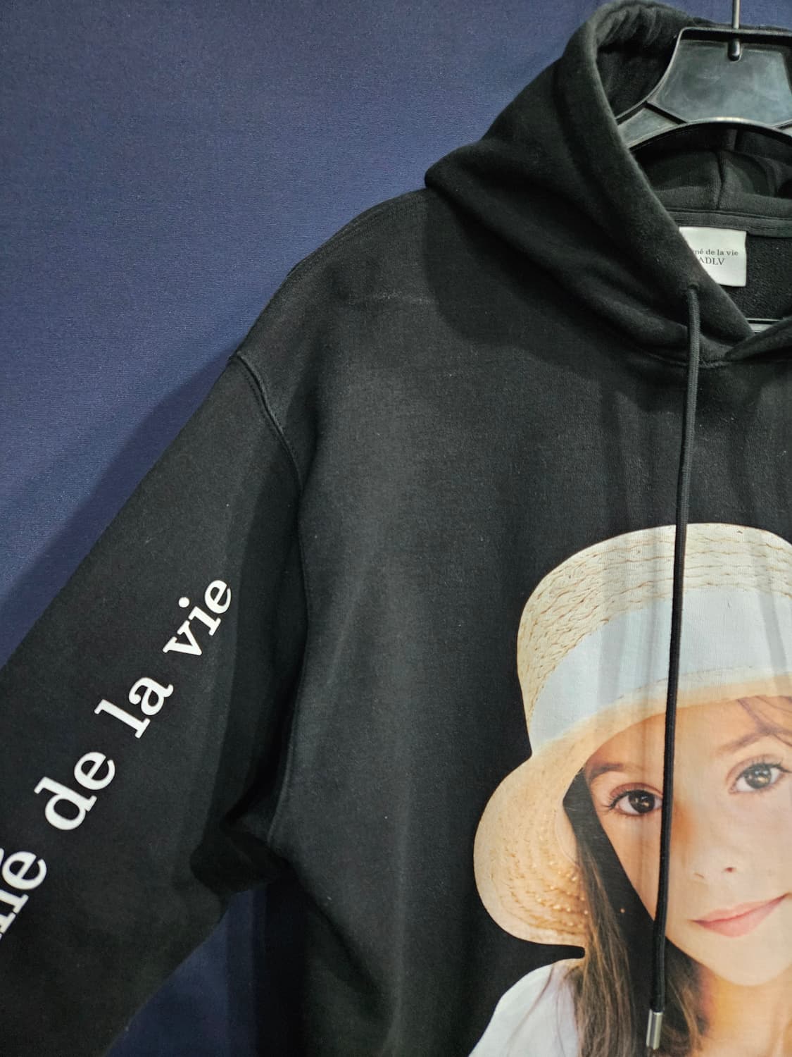 아크메드라비 프린팅 블랙 남성 오버핏 95~100 후드티  상품이미지4