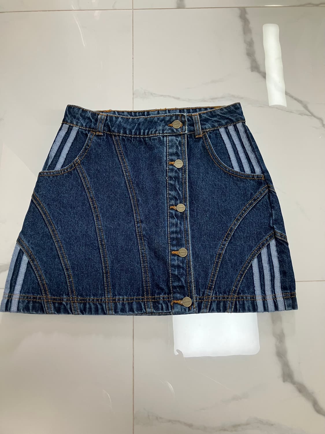 아디다스 비욘세 Ivy Park  스트라이프 데님 미니 스커트 청치마 상품이미지1