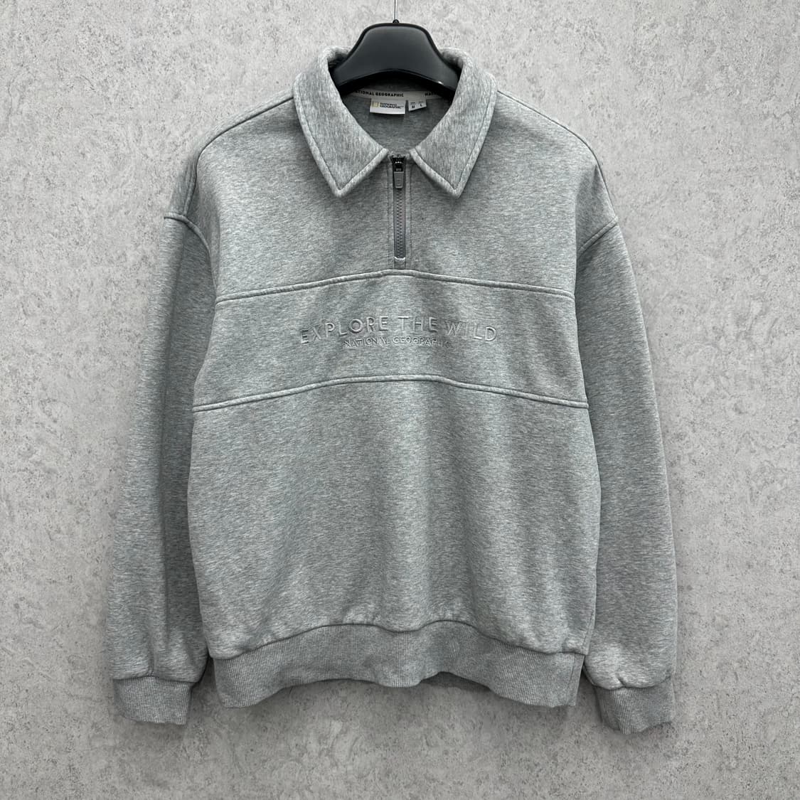 100 내셔널지오그래픽 남자 루즈핏 반집업 카라 맨투맨 상품이미지1