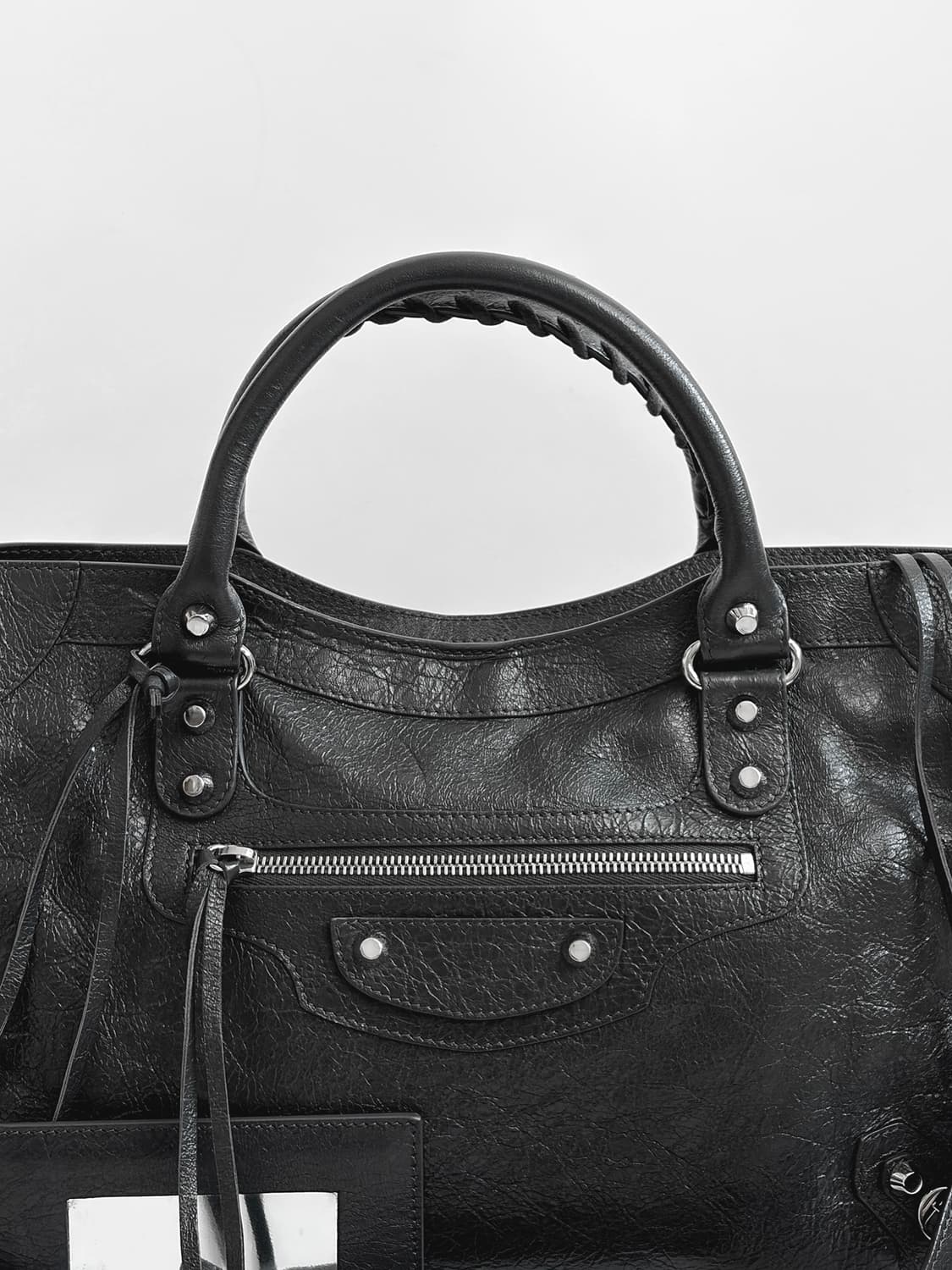 발렌시아가 클래식 시티백 미듐 판매합니다. 상품이미지2