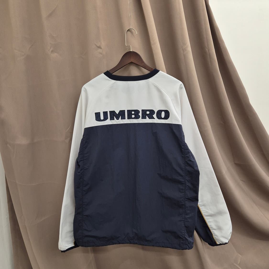 엄브로 우븐 피스테 웜업 바람막이 110 상품이미지5