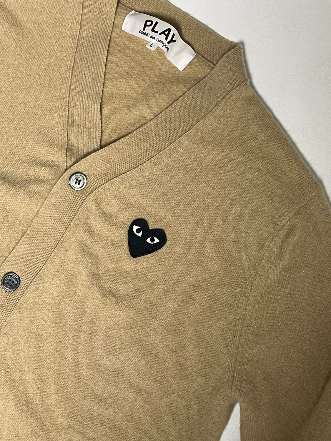 꼼데가르송 블랙 와펜 울 가디건 상품이미지4