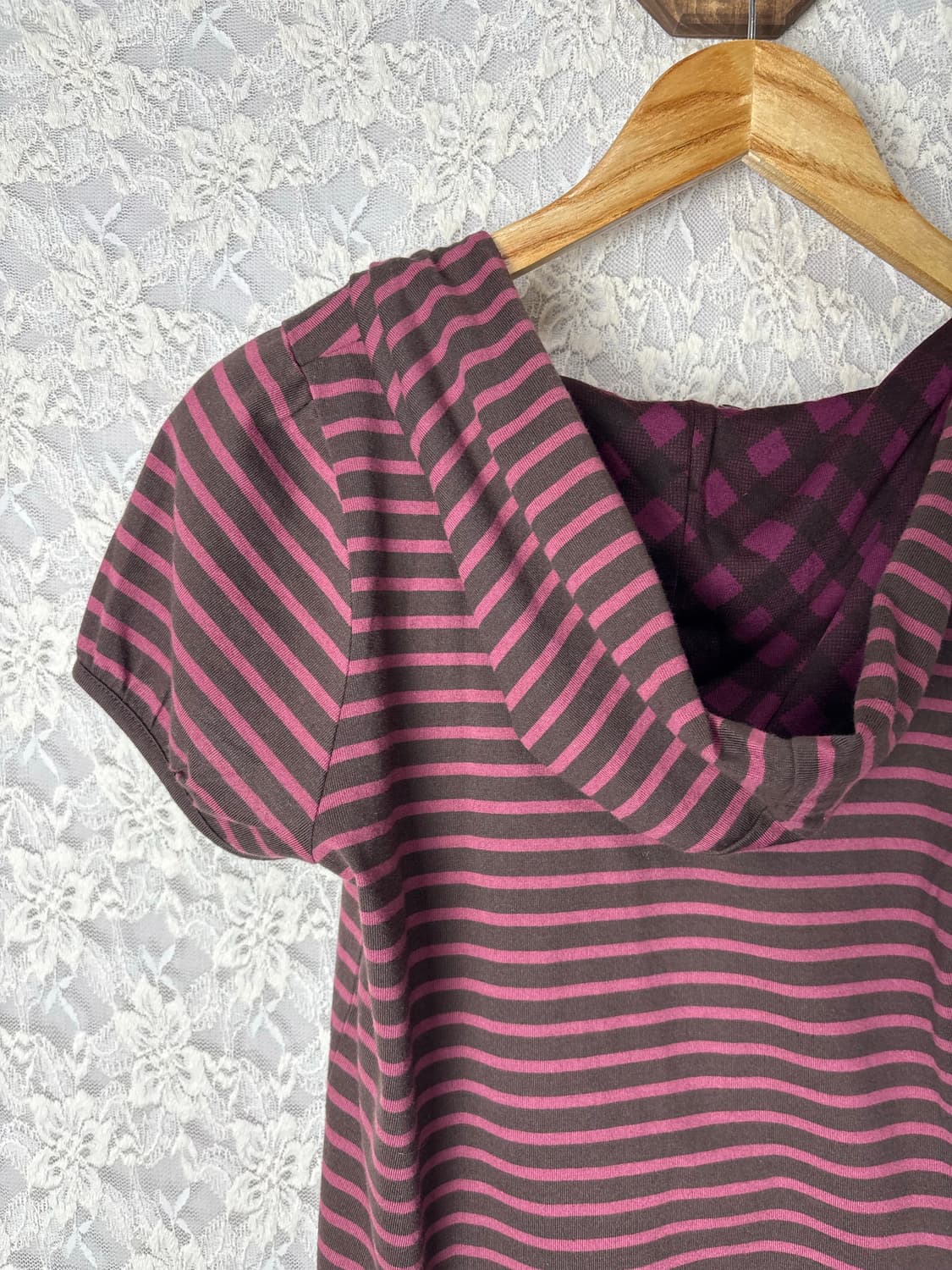 핑크브라운 스트라이프 후드 티셔츠 상품이미지9