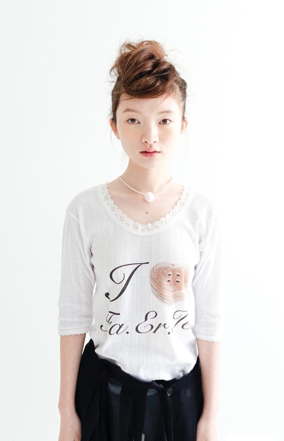 샵페어리 레이스 티셔츠 팝니다 상품이미지1