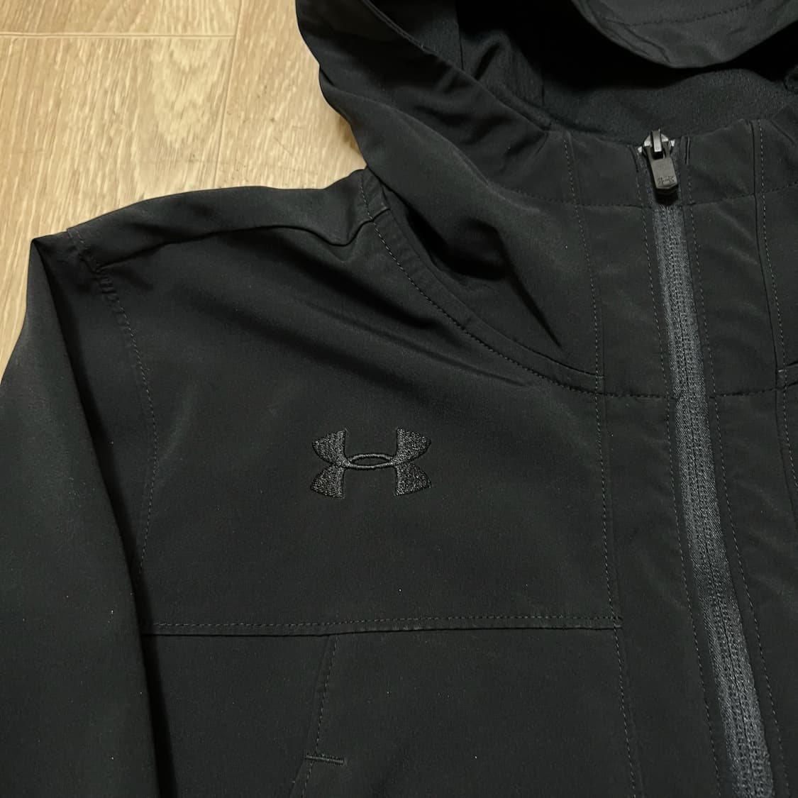 언더아머 여성 후드 롱 바람막이 자켓 L/100  상품이미지3