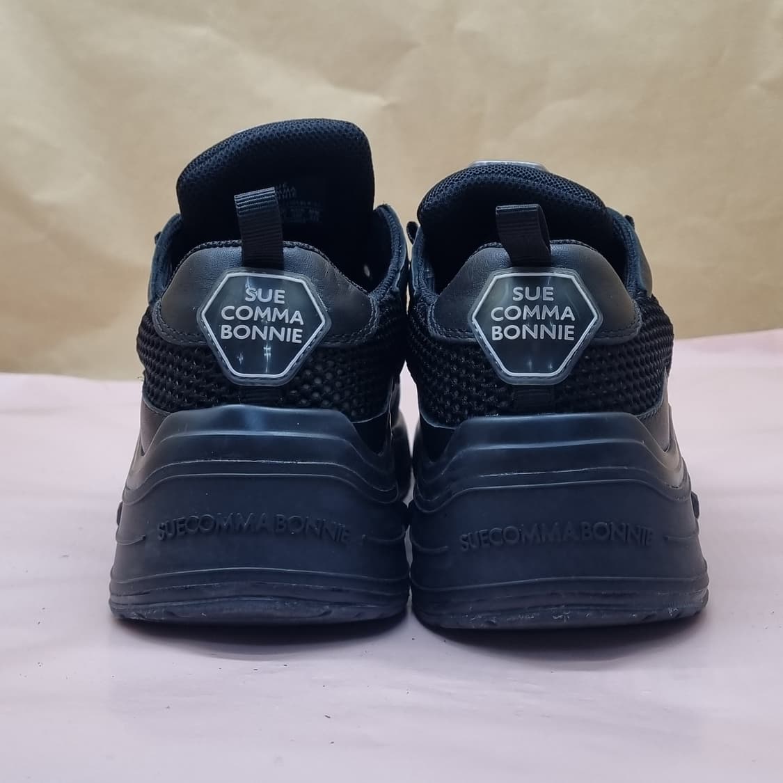 슈콤마보니 운동화225 상품이미지4