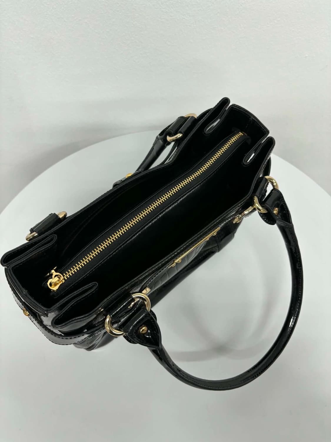 발렌시아가 블랙 BB 크로커다일 엠보 숄더백 토트백 상품이미지6